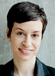 Nadschja Müller Using